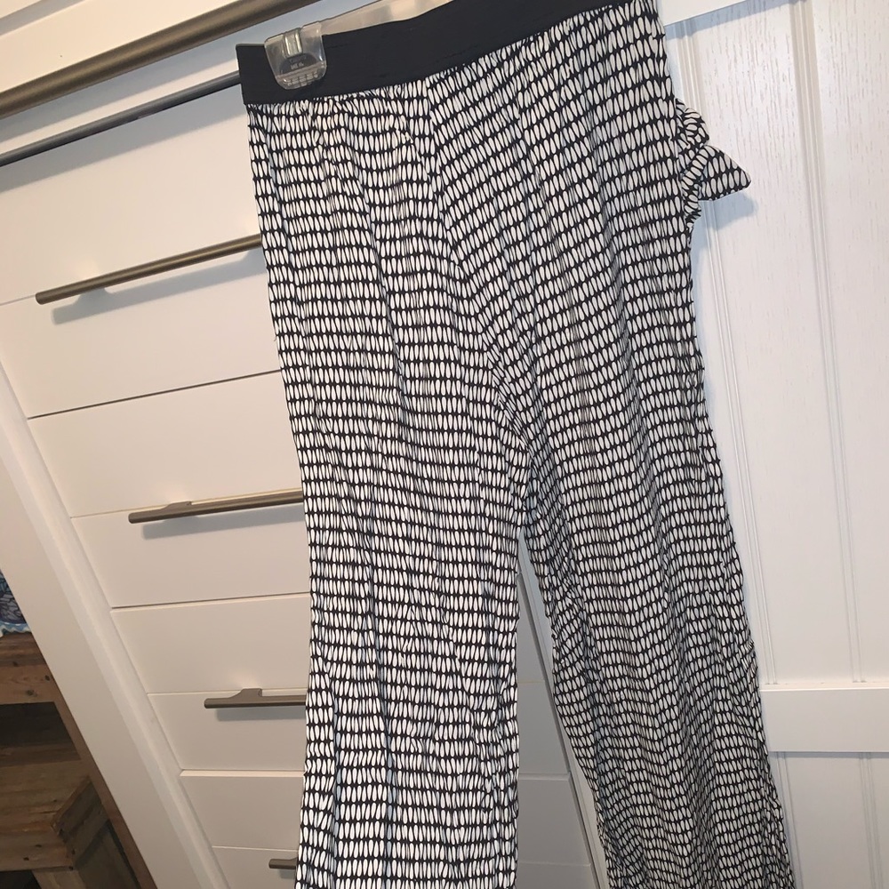 Wide leg pants
